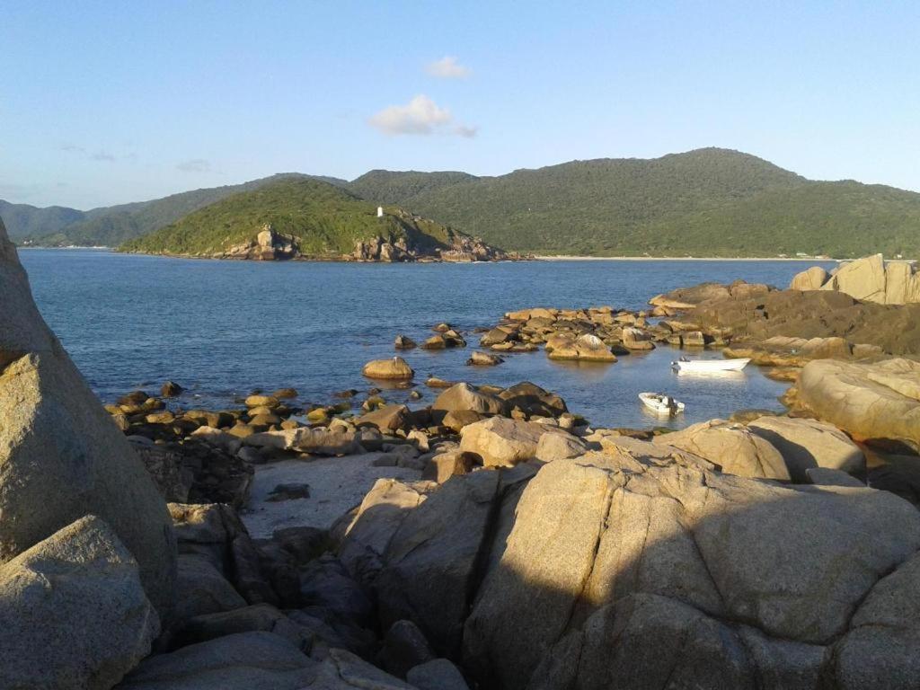 Apartamento Ilhas Moleques Do Sul Palhoca Bagian luar foto