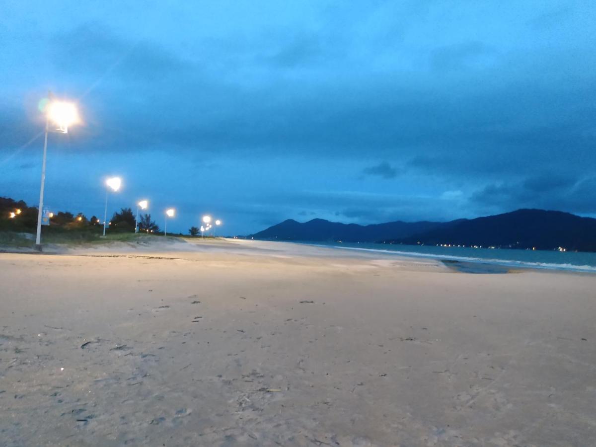 Apartamento Ilhas Moleques Do Sul Palhoca Bagian luar foto